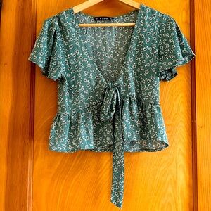 Zaful, medium, flowy crop top